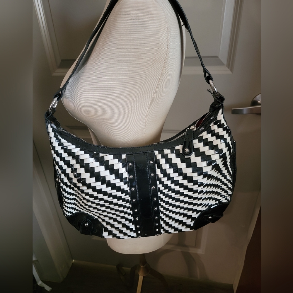 White Black Women's Geometric Shoulder Bag
